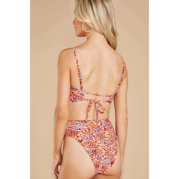 New. L*SPACE  floral bikini set. S-top/M-bottom. Retails $198. - Picture 7 of 10